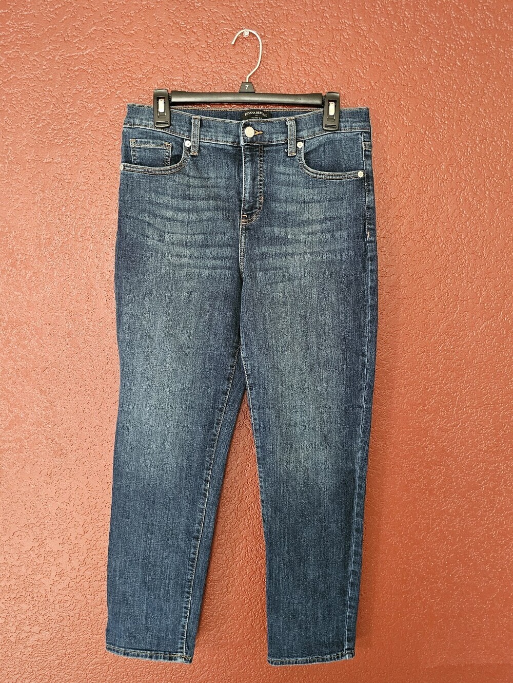 Banana Republic Women's Dark Blue Cropped Jeans